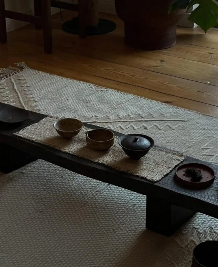 The Horizon Cha Dao Tea Table