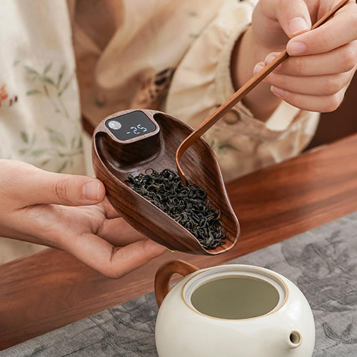 Balanced Leaf Tea Scale
