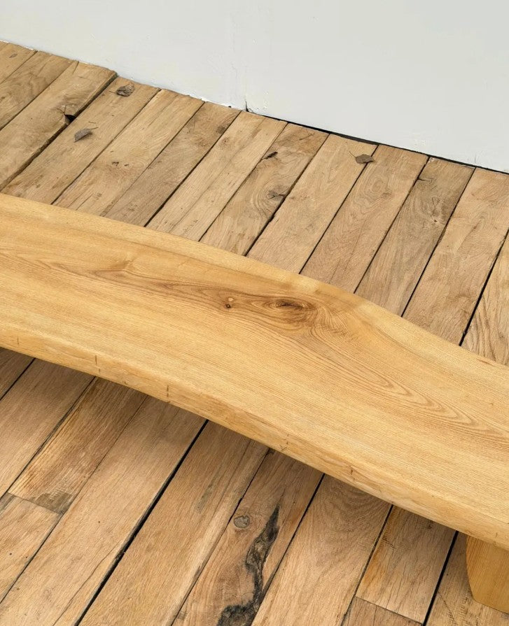 Quiet Rest Ash Table