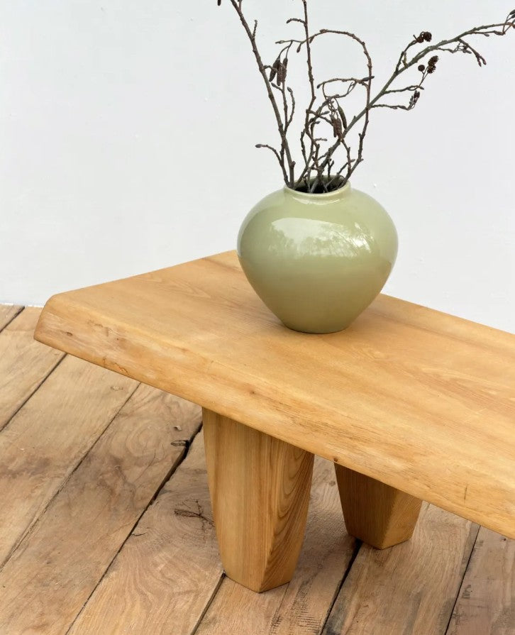 Quiet Rest Ash Table