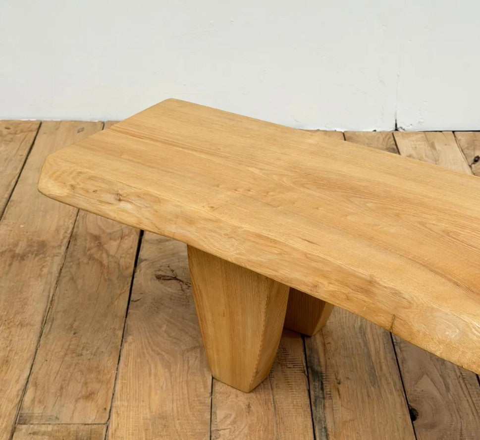 Quiet Rest Ash Table