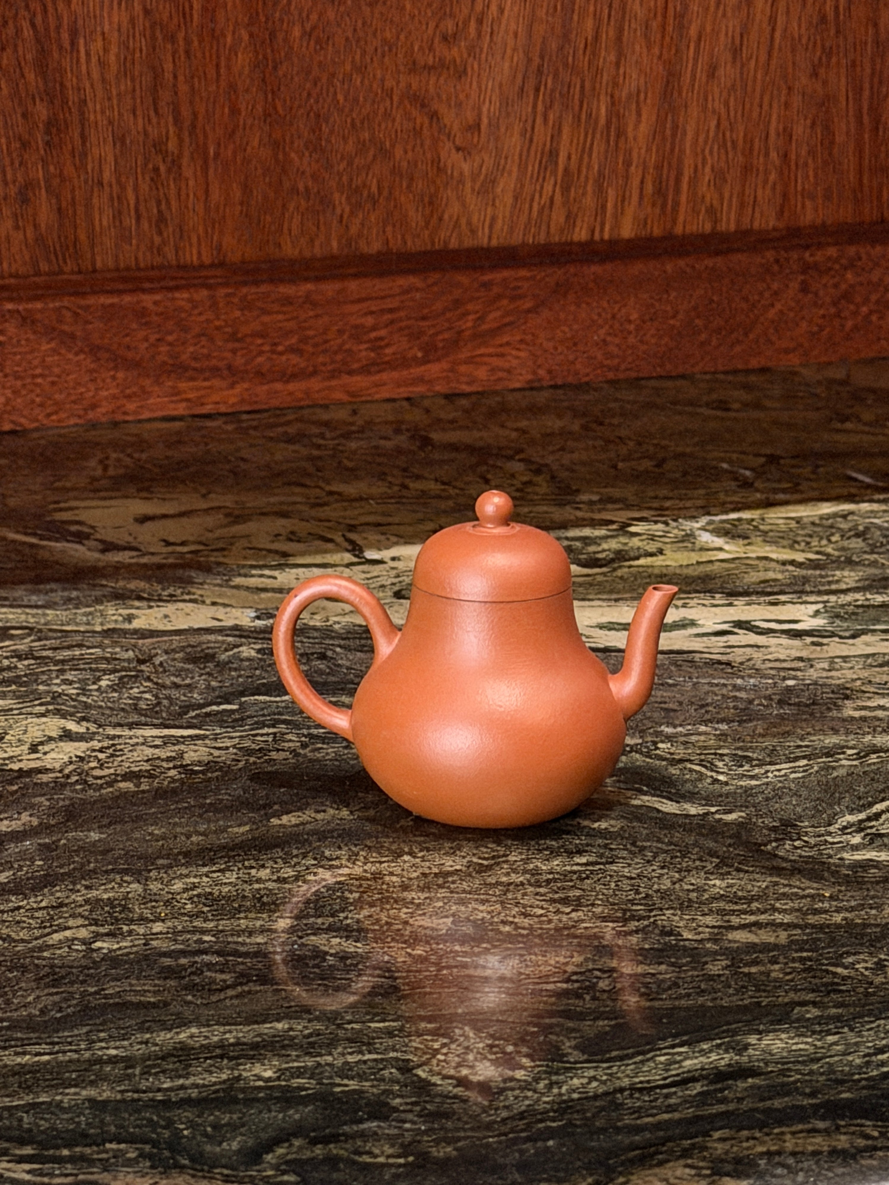 Siting Teapot 思亭壺 100ml